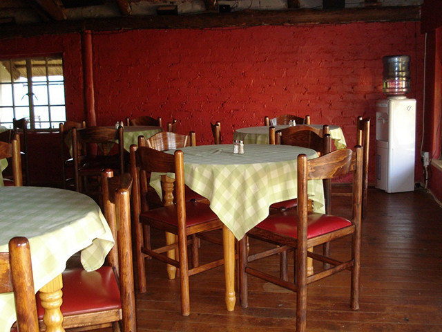 Accommodation in Makhado Louis Trichardt | Guesthouse with well-appointed en-suite Bedrooms and Meals, plus a Beautiful Wedding and Function Venue