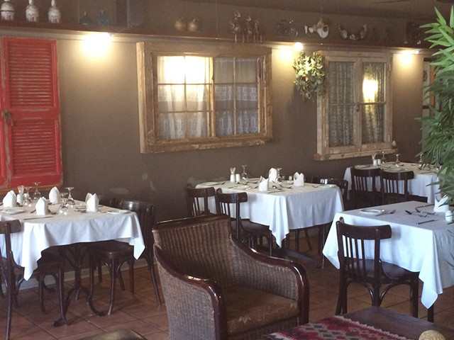 Accommodation in Makhado Louis Trichardt | Guesthouse with well-appointed en-suite Bedrooms and Meals, plus a Beautiful Wedding and Function Venue