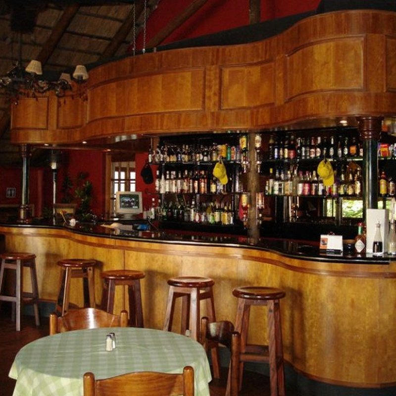 Accommodation in Makhado Louis Trichardt | Guesthouse with well-appointed en-suite Bedrooms and Meals, plus a Beautiful Wedding and Function Venue